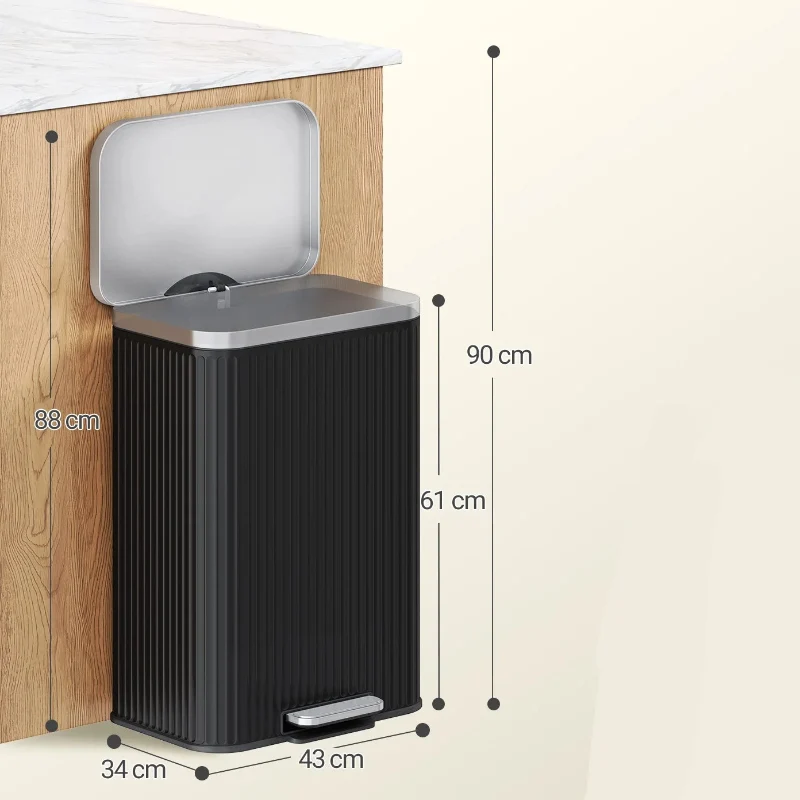 Poubelle 50L design moderne noire