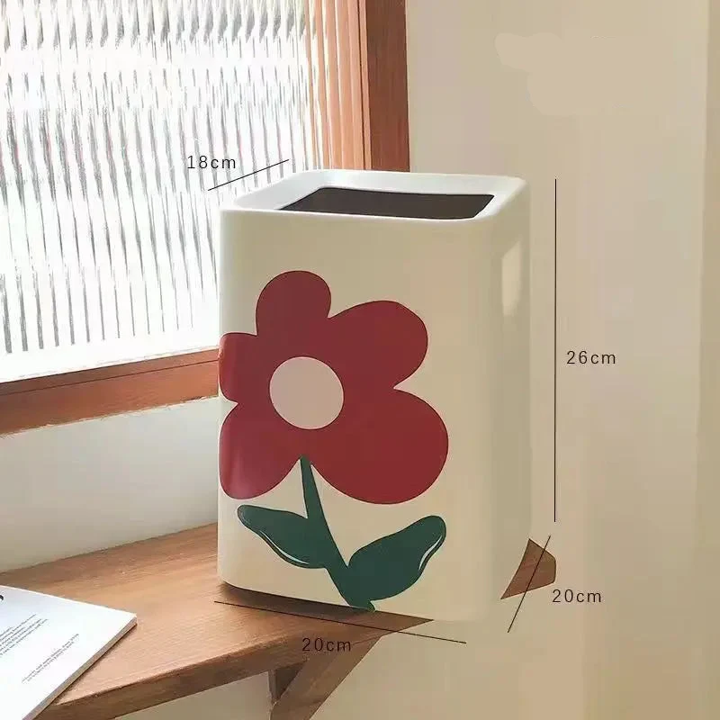 Poubelle décorative à motif fleuri