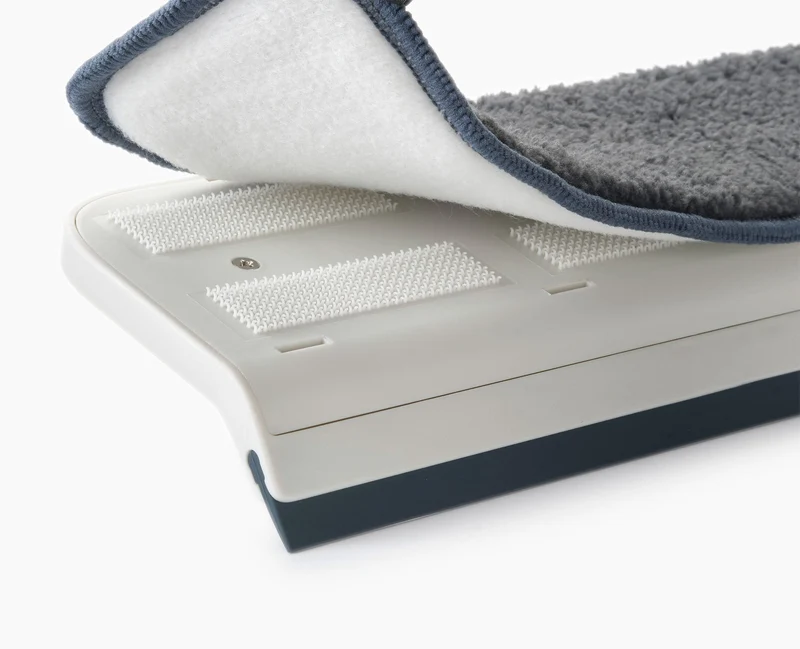 Outil de Nettoyage de Vitres 2-en-1 avec Manche Télescopique CleanTech™
