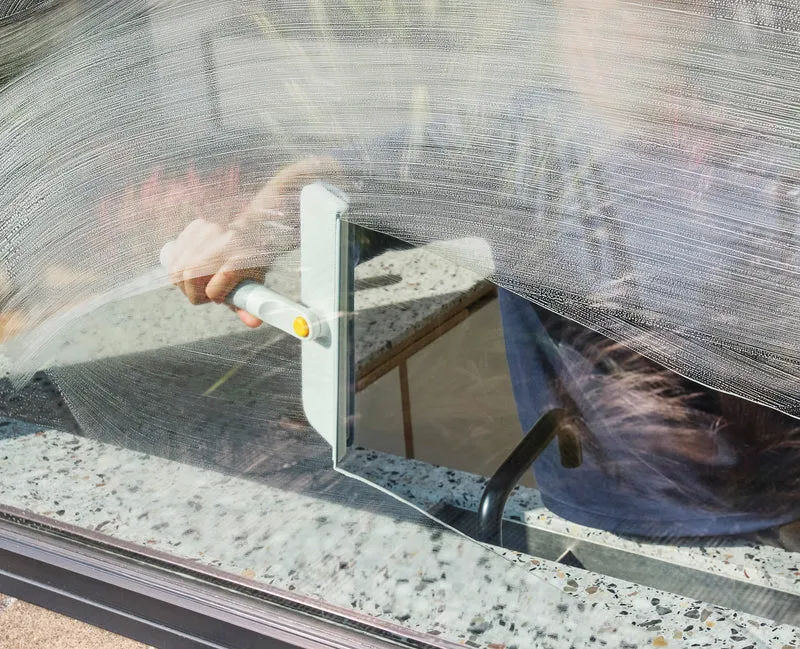 Outil de Nettoyage de Vitres 2-en-1 avec Tampon de Rechange CleanTech™