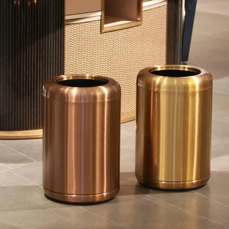 Poubelle en inox ronde 8L