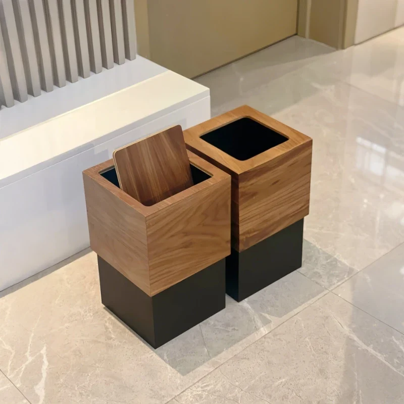 Poubelle style japonais en bois