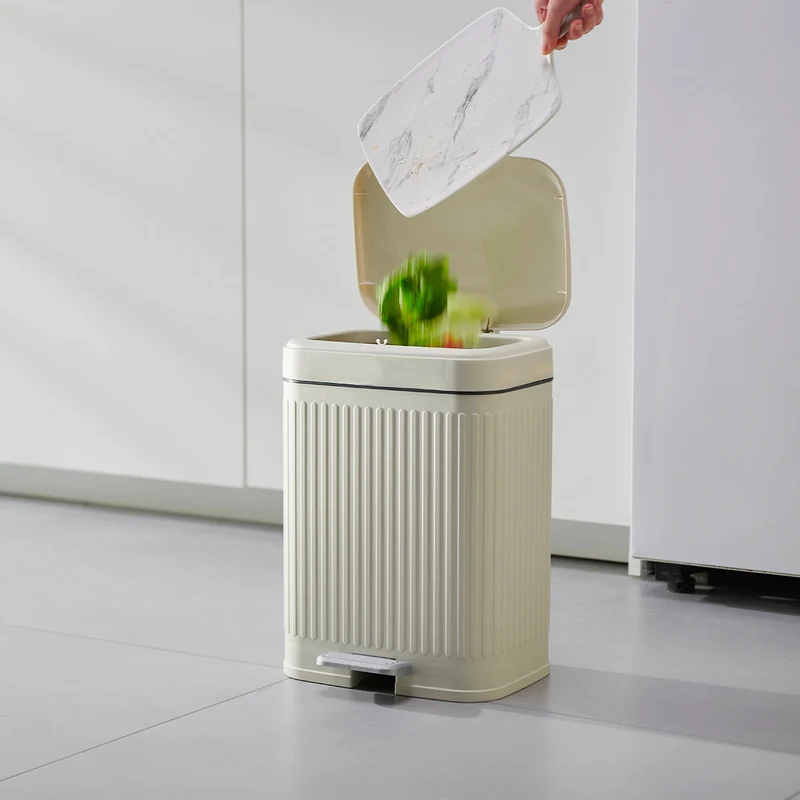 AURA 12L