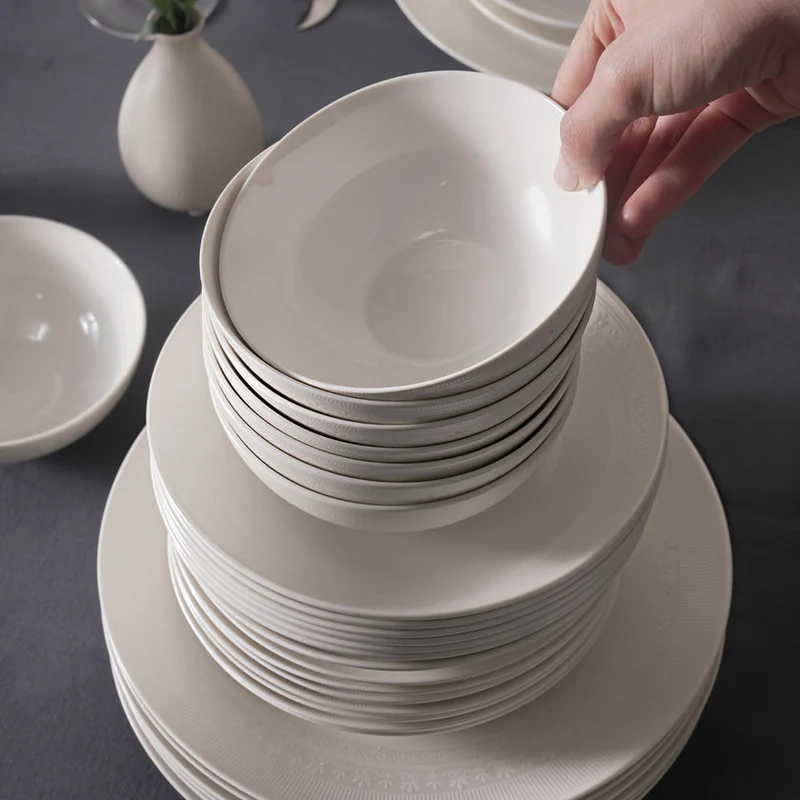 Karaca Arte 53 Parça 12 Kişilik New Bone Yemek Takımı