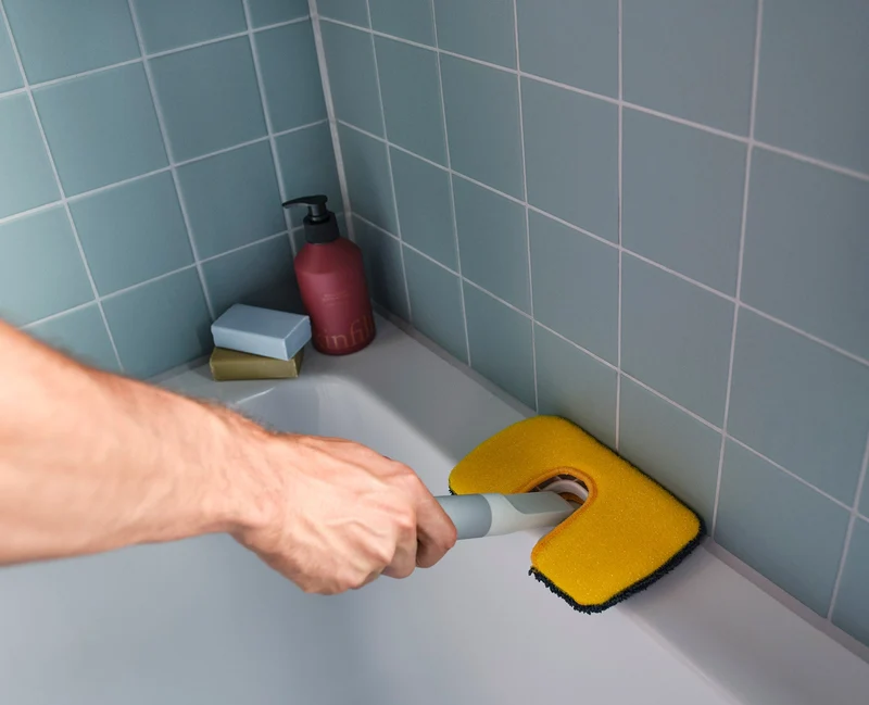 Brosse avec Éponge à Récurer & Abrasive CleanTech™
