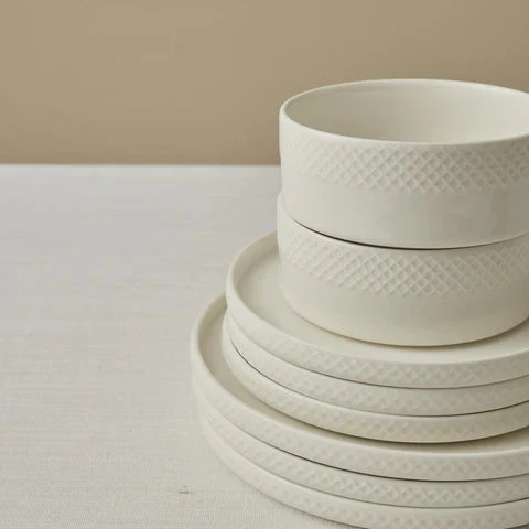 Karaca Salvare Diamond 18 parça Bone China yemek takımı