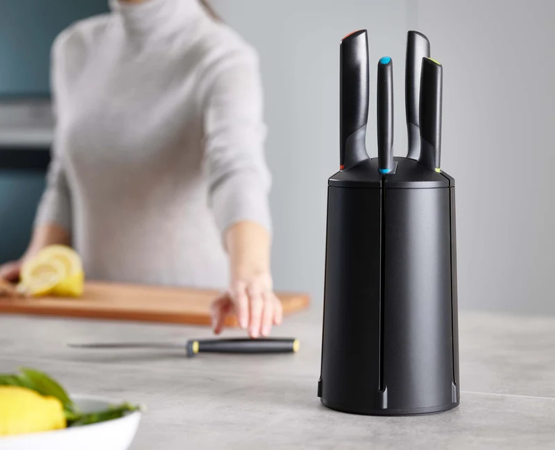 Carrousel de 5 Couteaux de Cuisine Multicolores Elevate™