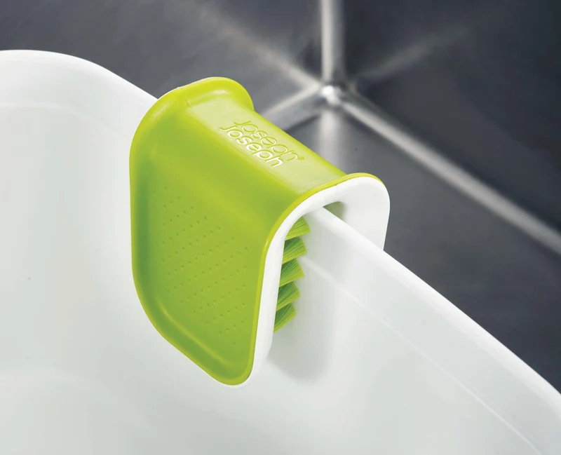 Brosse Couteaux et Couverts BladeBrush™