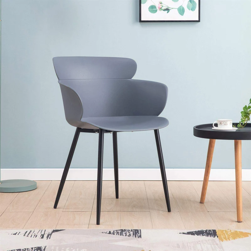 IDIMEX Lot de 4 chaises Catch pour Salle à Manger ou Cuisine au Design Retro avec Larges accoudoirs, Coque en Plastique Gris et 4 Pieds en métal laqué Noir