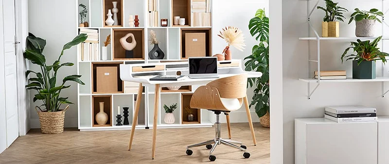 Miliboo Chaise de Bureau à roulettes Blanc et Bois Clair Bent