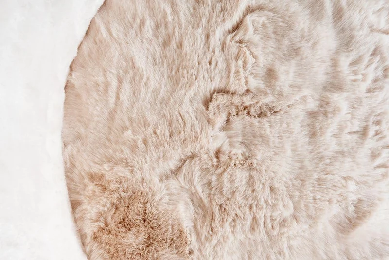 AUBRY GASPARD Fauteuil Effet Fourrure Blanche Petit