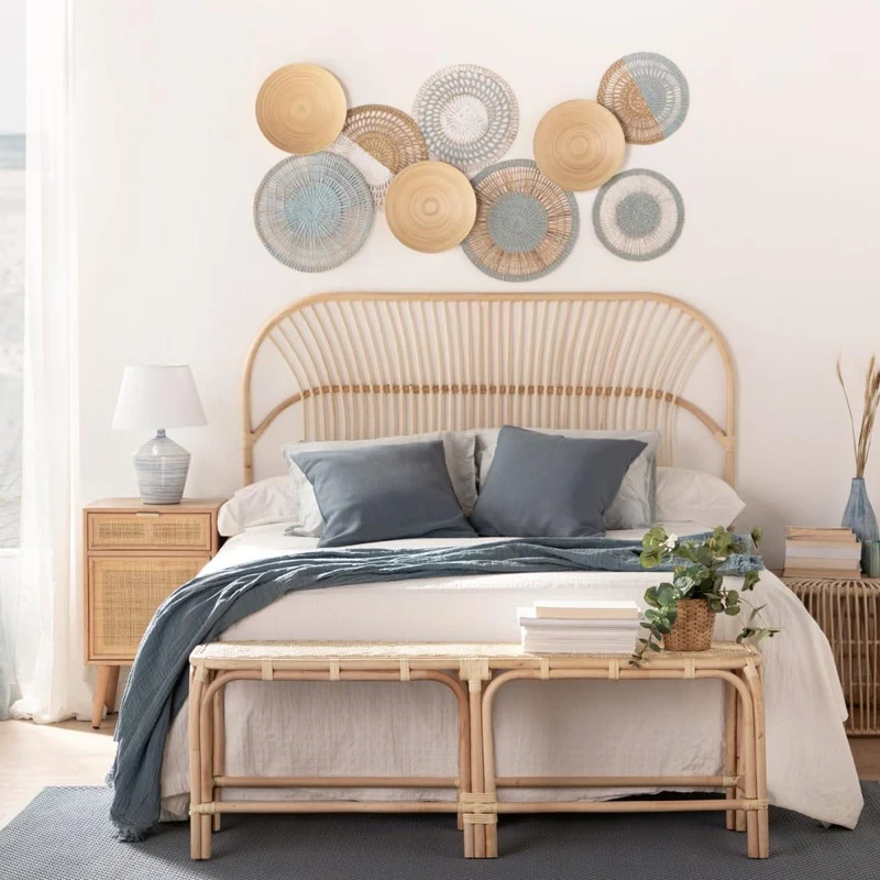 Banc Saro en Rotin Naturel Tressé à la Main, Fonctionnel et Polyvalent, Idéal pour Le Salon, l'Entrée ou la Chambre. Artisanal et Unique.