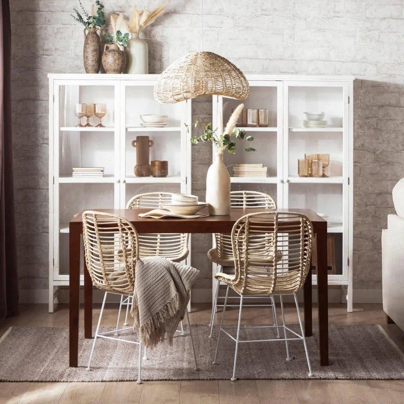 KLAST Lot de 2 Chaises de Salle à Manger en Rotin Naturel avec Pieds Blancs, Design Artisanal, Résistant et Durable, avec des Variations Uniques de Couleur