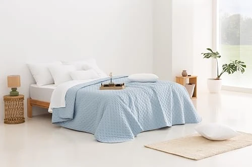 Todocama Underzy - Couvre-lit boutis Fin avec Motif étoiles, pour Printemps, été, Automne et Hiver. 100% Microfibre Extra Douce - Housse de lit Multifonction pour lit de 140/150/160-250 x 260 cm