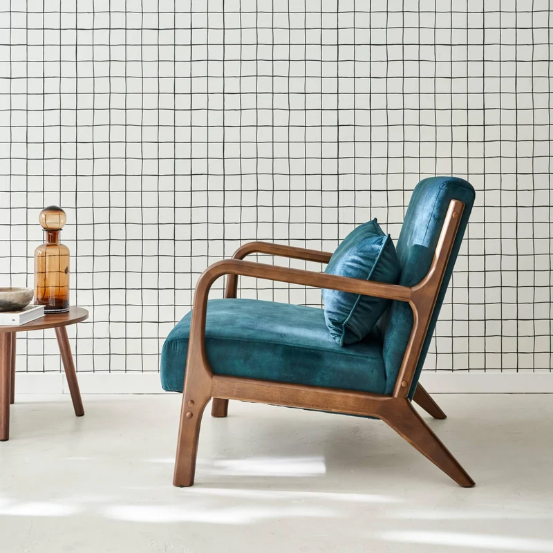 Alice's Home - Fauteuil en Velours Bleu pétrole. Pieds Bois d'hévéa teinté Noyer Clair. 1 Place Droit Fixe. Pieds Compas scandinave