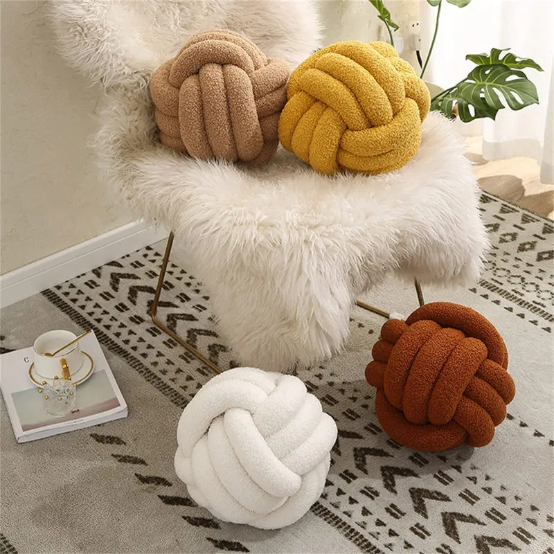YT-KOKE Sherpa Fleece Round Knot Ball Pillow, Coussin Ddécoratif Knot pour Canapé-lit Chaise Sol, Oreiller Décoratif Jeté, Coussin Rond pour Les Copines Jouant à la Photographie (Yellow,22cm)