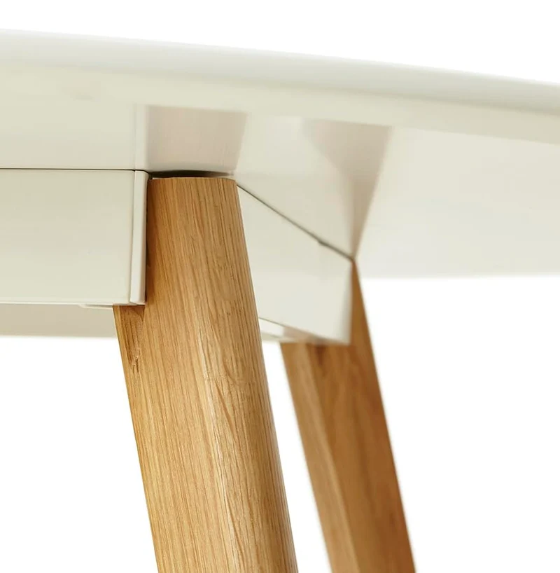 ALTEREGO Table de Cuisine Ronde Design Blanc 120x120x75 cm Table Ronde pouvant accueillir 6 Personnes.