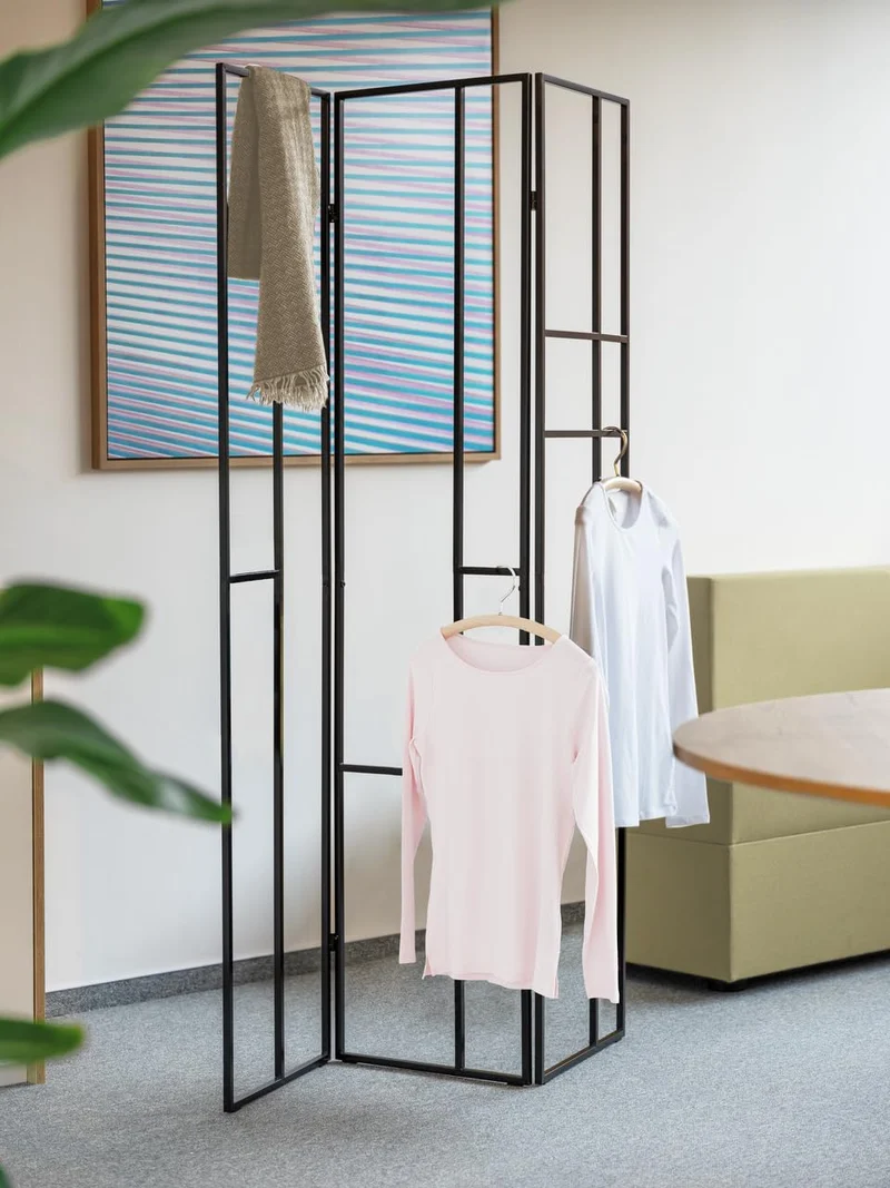 WENKO Paravent Shakti, séparateur pièce en métal thermolaqué Noir, Ranger et aérer Les vêtements, grilles avec Place Rangement Les écharpes, Accessoires et couvertures, 120 x 170 cm 69799800