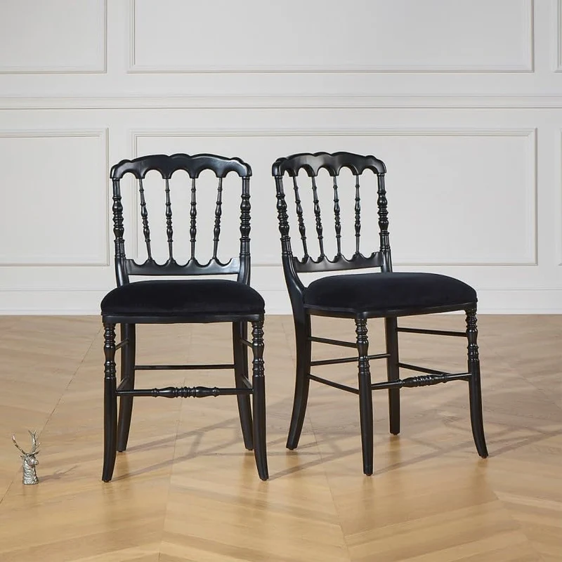 Robin des bois 2 Chaises Napoléon III, laquées Noires et Velours
