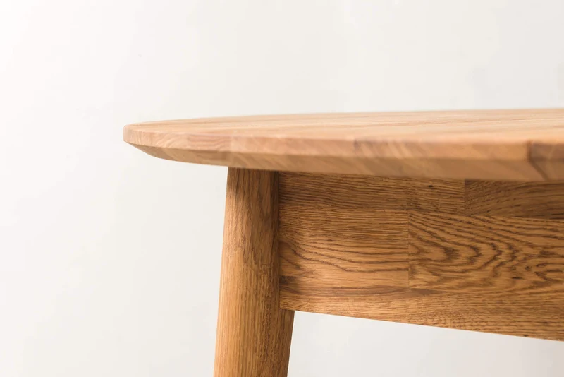 NORDICSTORY Escandi 4 Table de salle à manger nordique extensible ronde 120-155 cm, chêne massif, idéale pour cuisine, salon, meubles design nordique, couleur chêne naturel