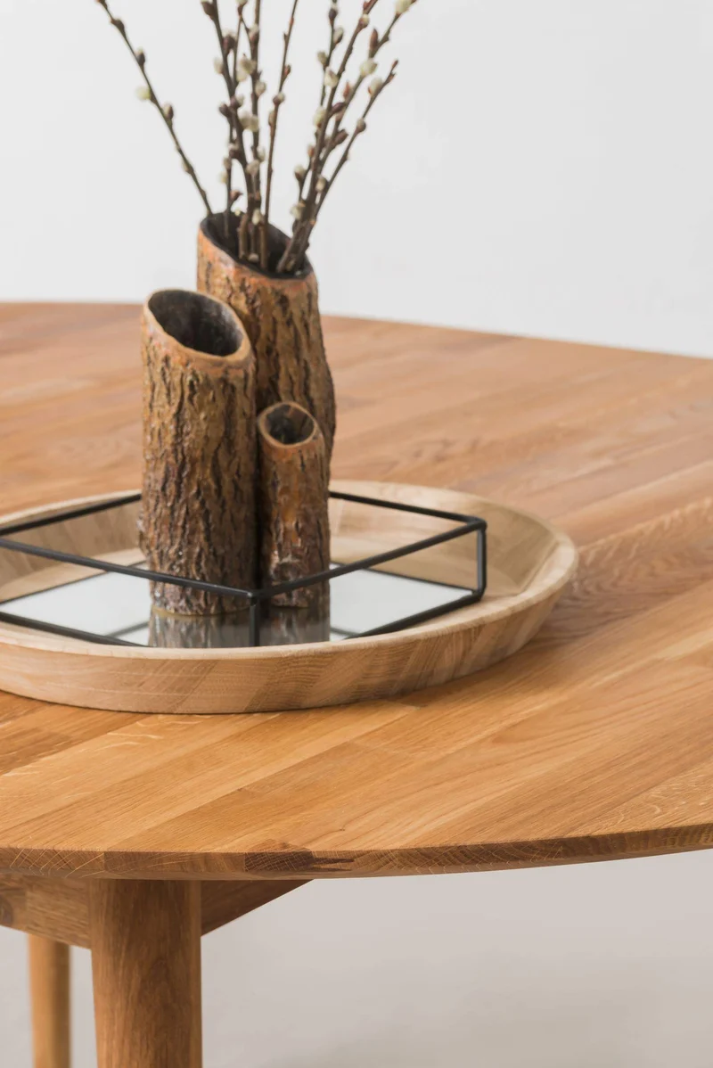 NORDICSTORY Escandi 4 Table de salle à manger nordique extensible ronde 120-155 cm, chêne massif, idéale pour cuisine, salon, meubles design nordique, couleur chêne naturel