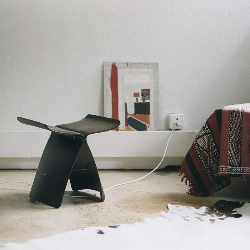 QAZXDRFG Repose-Pieds en Bois Massif, Pouf Papillon, Petit canapé en Bois, Tabouret de Loisirs pour la Maison, Le Salon, Les Petits Appartements (44 x 31 x 39,9 cm, Marron)