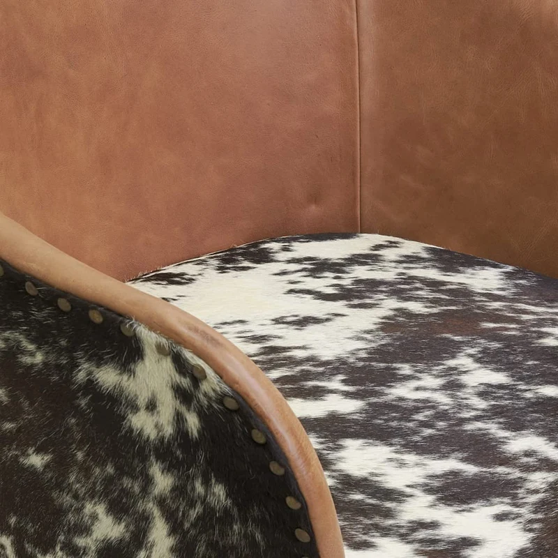 AUBRY GASPARD Fauteuil en Cuir Camel et Peau de Vache
