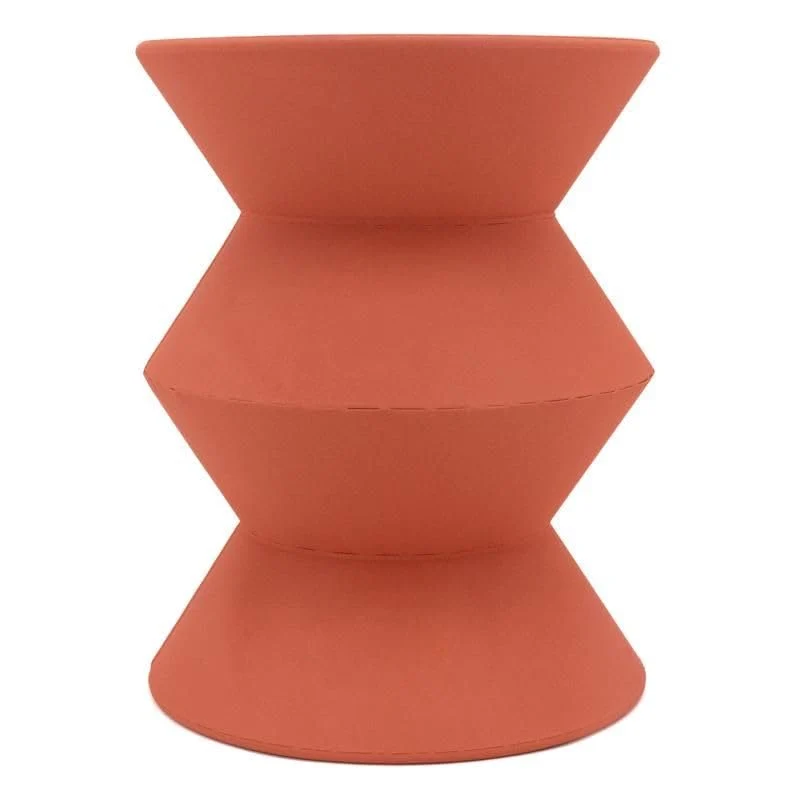 AUBRY GASPARD Bout de canapé Graphique en métal Finition Mate Terracotta – Style Brut et Artisanal