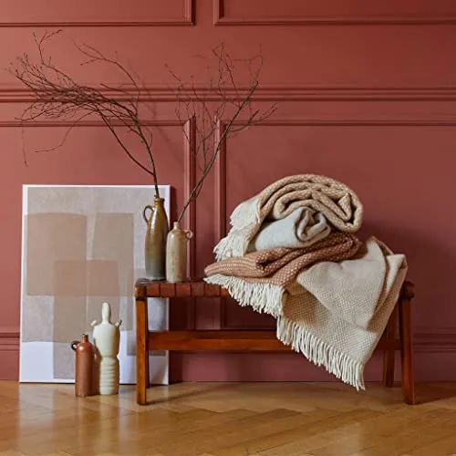 URBANARA Kamaru Banc en bois de teck avec cuir tressé, cognac, fabriqué à la main, style rétro