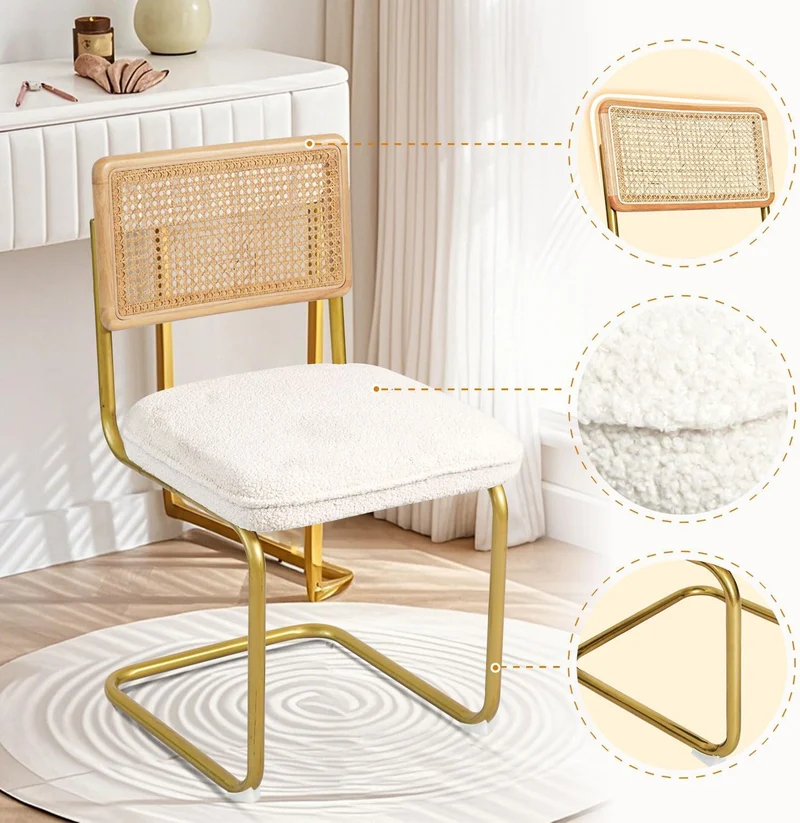 CangLong Lot de 2 chaises de salle à manger, élégante chaise de cuisine à dossier en osier avec pieds en métal doré, chaises confortables avec coussins molletonnés pour salon, salle à manger, beige