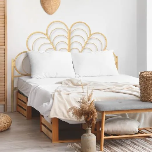 IDMarket - Tête de lit sur Pied Ivy 160 cm Effet rotin en Forme de Fleur