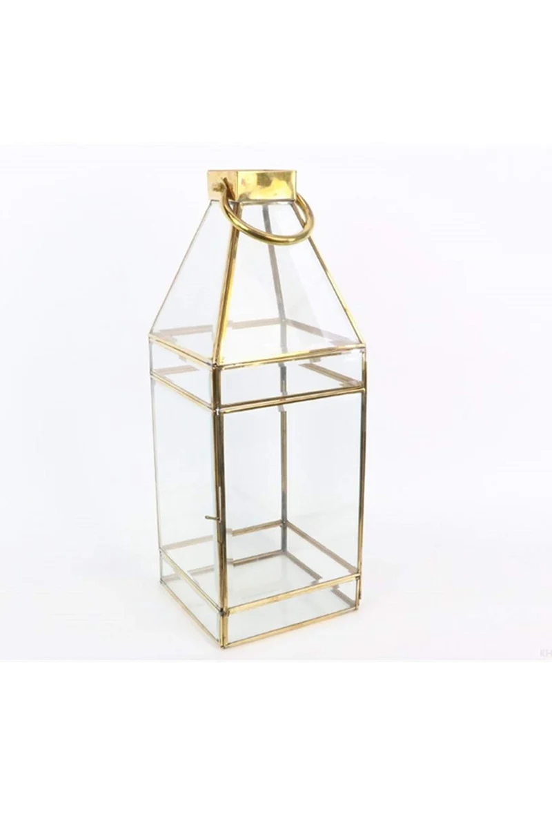Lanterne géométrique Or Base carrée h. 46 cm.