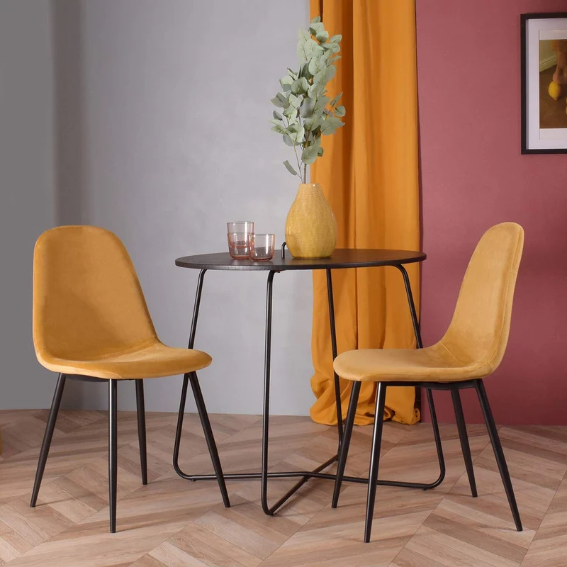 Ensemble de 4 chaises de salle à manger de cuisine, faciles à assembler, chaises latérales à coussin en velours avec de solides pattes en métal noir pour le salon de la cuisine familiale, jaune