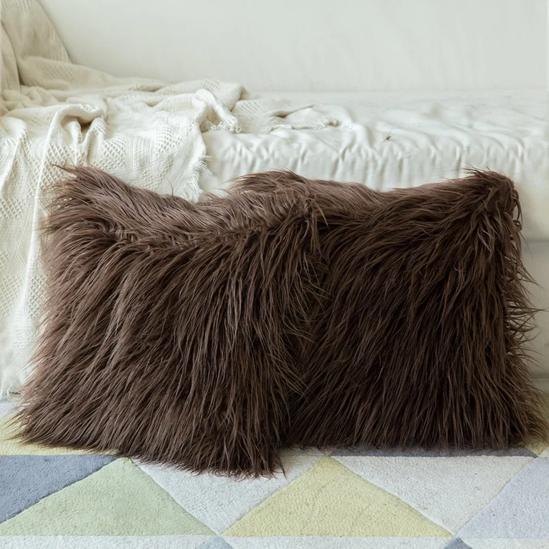 MIULEE Lot de 2 Housse de Coussin de Canapé en Fausse Fourrure Deluxe Décoratif Maison Chambre Lit Super Doux Peluche Mongolie Taie d'oreiller 45X45cm Chocolat