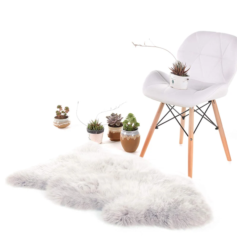WOLTU TP3524ws Tapis en Peau de Mouton synthétique Fourrure Longue Coussin de Fourrure Imitation 60x90cm, Blanc