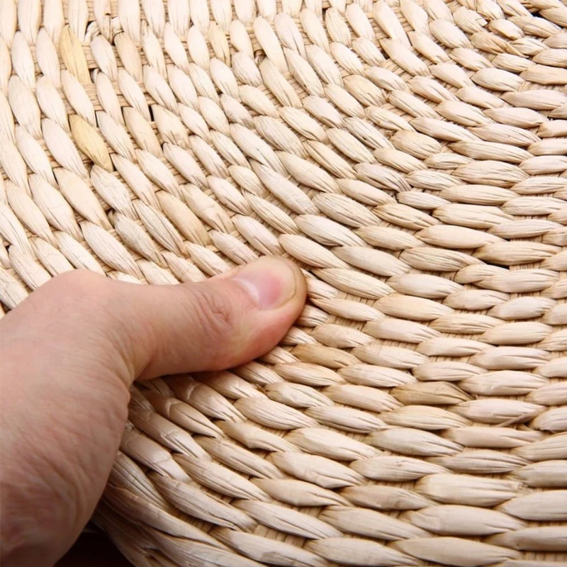 Tapis de pouf de sol, fabriqué à la main, respectueux de l'environnement, rembourré en paille tricotée