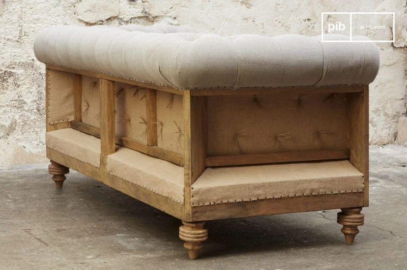 Canapé Chesterfield Montaigu 2 Places Gris - Bois Massif, Haute résistance, Grand Confort d'assise | Le Confort d'un Sofa Original, irrésistiblement rétro - Beige (L82 x H165 x P73 cm)