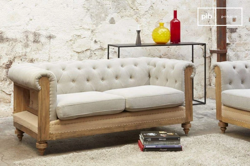 Canapé Chesterfield Montaigu 2 Places Gris - Bois Massif, Haute résistance, Grand Confort d'assise | Le Confort d'un Sofa Original, irrésistiblement rétro - Beige (L82 x H165 x P73 cm)