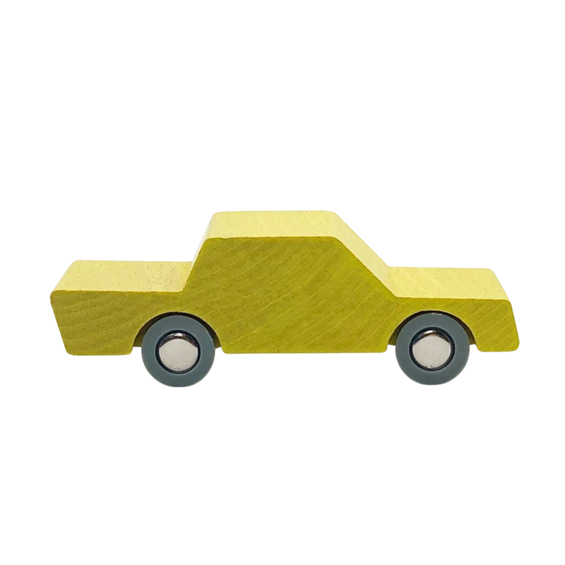 Holzauto Gelb