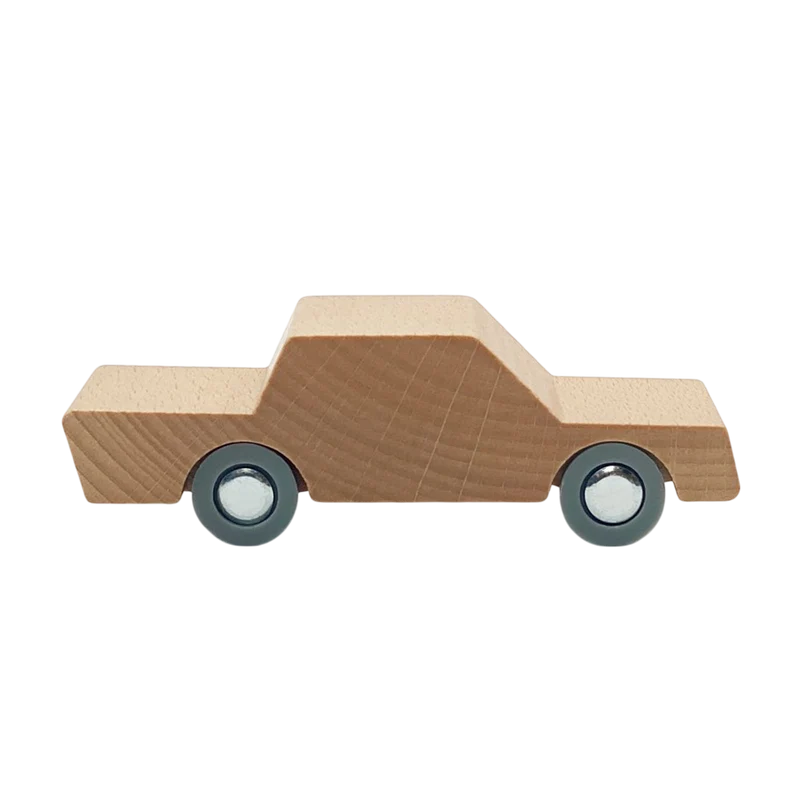Holzauto Natur