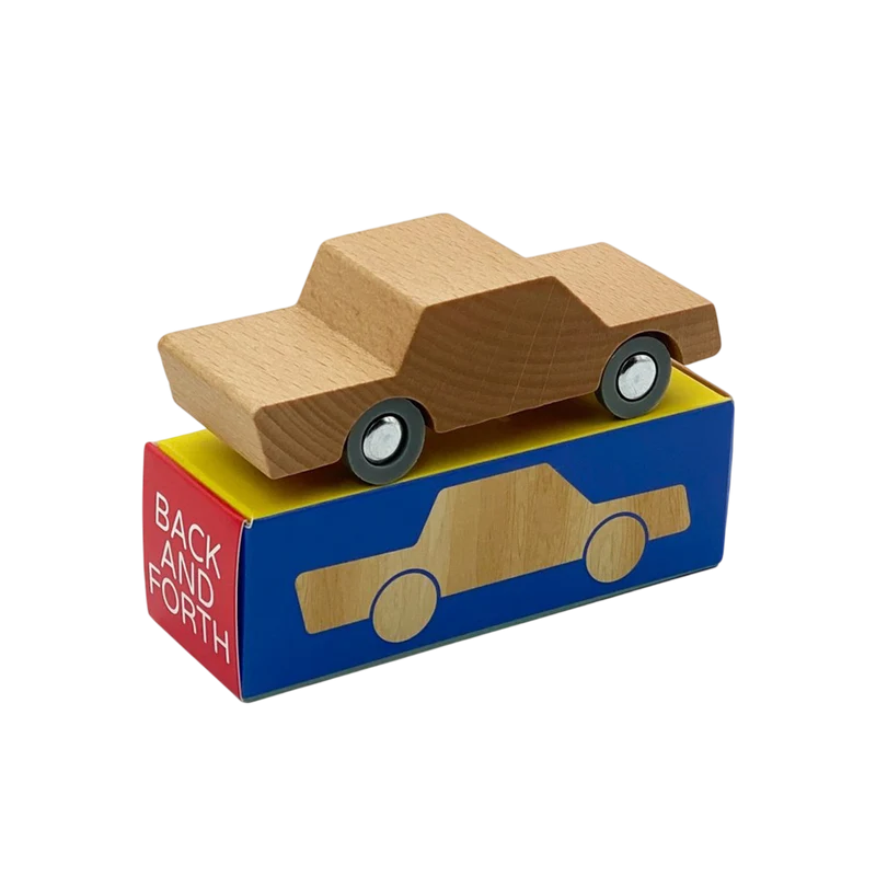 Holzauto Natur