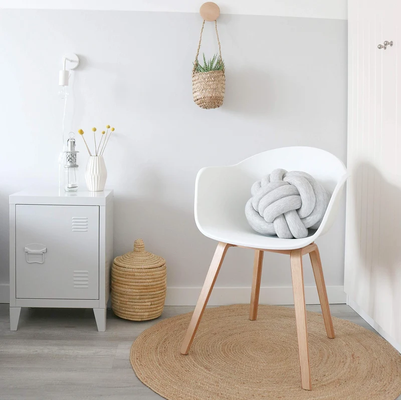 Damiware Romeo Lot de 2 chaises avec accoudoirs Tendance rétro - Salle a Manger Blanches (Blanc)