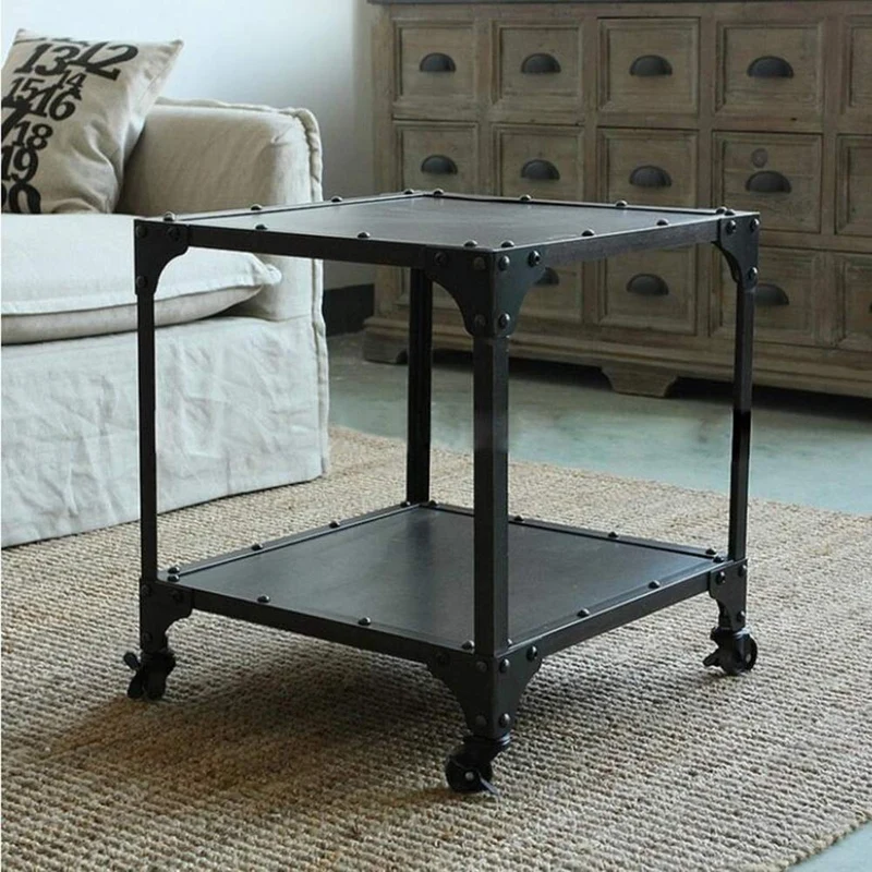 Jcnfa-Tables Table Basse Industrielle LOFT Américaine, Table Basse À roulettes en Fer, Table D'appoint Canapé Créatif, Table Basse Carrée avec Rivets, Noir