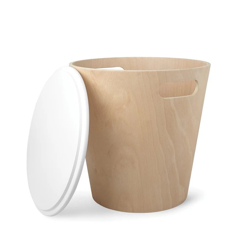 UMBRA Woodrow Storage Stool. Tabouret de rangement Woodrow. Tabouret rond en bois naturel et couvercle laqué blanc, idéal pour les petits espaces, 40.6x42cm, en bois naturel et laqué blanc.