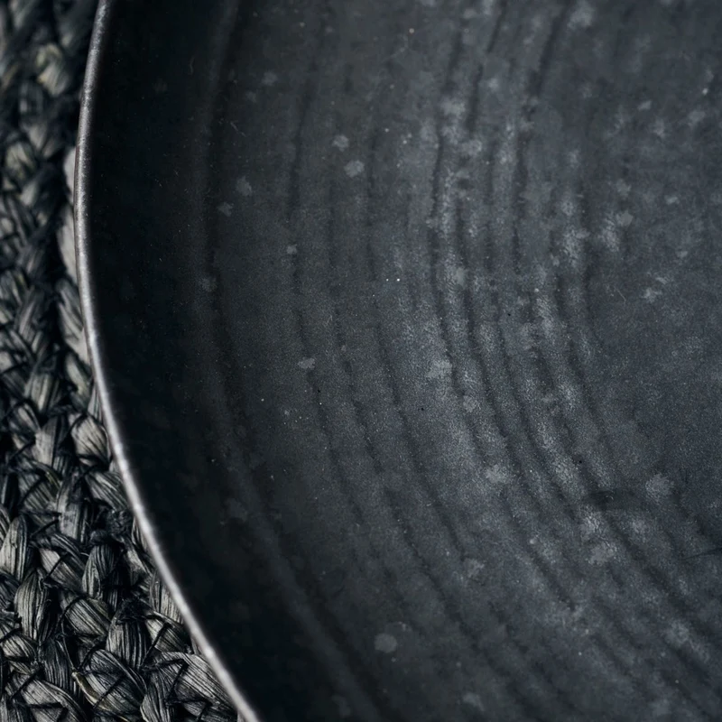 Pion Stoneware Dinner Plate | Black 28.5x3.5cm