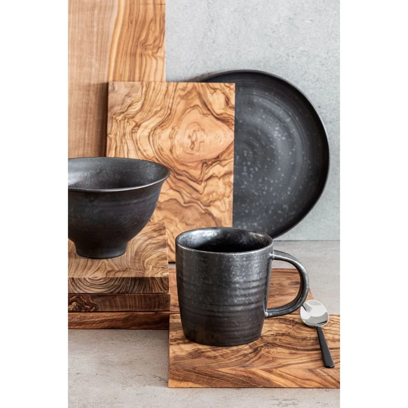 Pion Stoneware Lunch Plate | Black 21.5x3cm