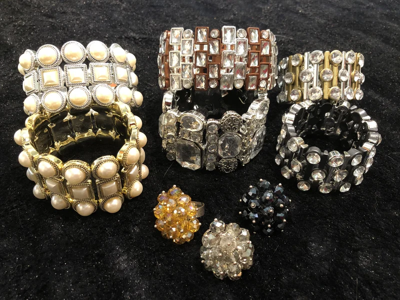“Bling Time” Set of 6 Plastic Stretch Bracelets (different colors) AND 3 adjustable rings (different colors)