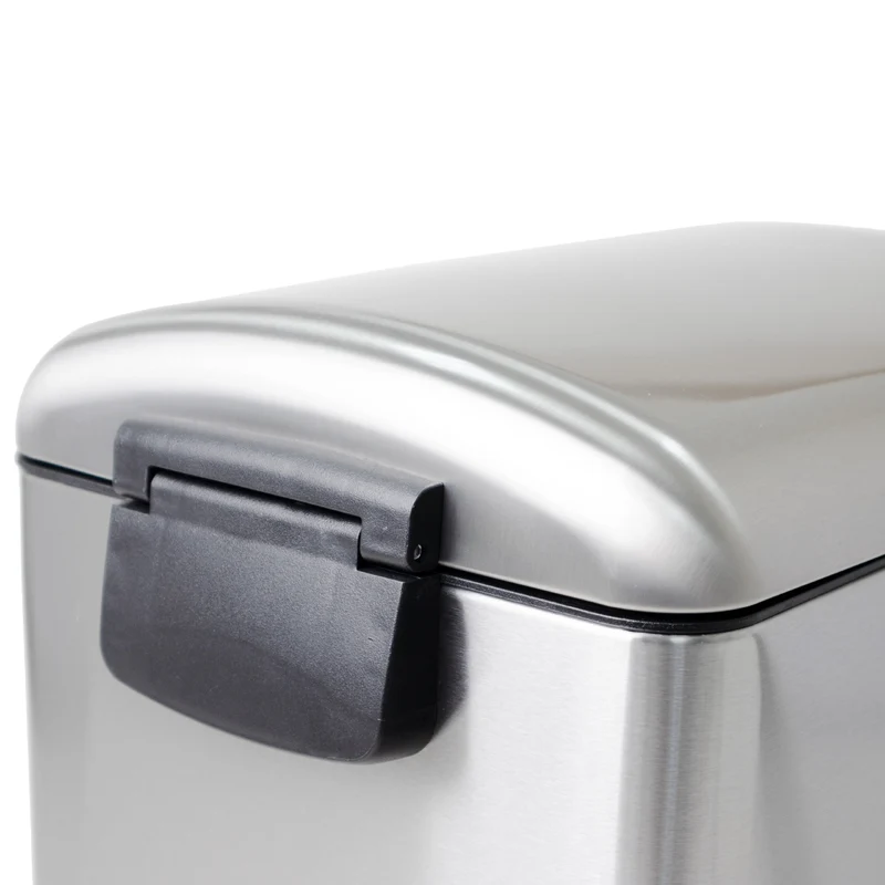 Poubelle cuisine étroite à pédale en acier 40L FULLER en inox brossé design