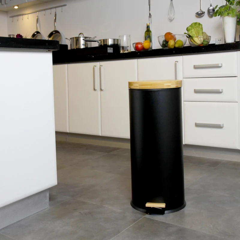 Poubelle bois de cuisine à pédale 30L Naturel FOREST Noir en acier Inox couvercle en bambou avec seau
