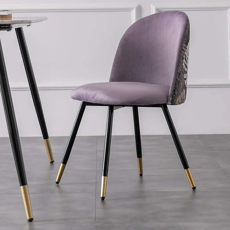 KLZUOPT Chaises de Cuisine et de Salle à Manger exquises, Chaise de Bureau brodée en Flanelle avec Pieds en métal, siège et Dossier en Velours, Chaise de Salon (Couleur : Violet)